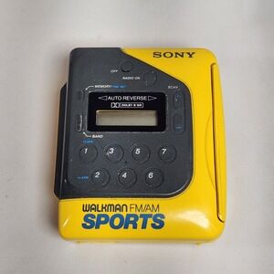 SONY Walkman Sports Audio Cassette fm/am Radio WM-F2078 yellow Made in Japan